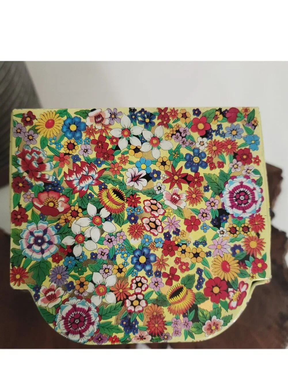 Vtg Retro Cottagecore Grandmacore Chintz Floral Hinged Daher Tea Tin Canister